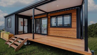 Tiny Homes vs. Full-Size Cabins